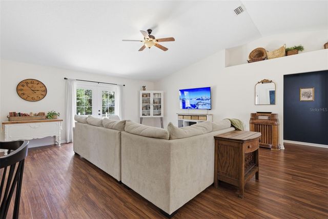 11472 PINE WARBLER AVENUE, Brooksville, FL 34614
