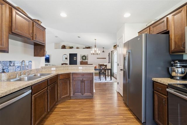 11472 PINE WARBLER AVENUE, Brooksville, FL 34614