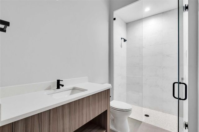 1018 BLUE SHELL LOOP, Sarasota, FL 34240