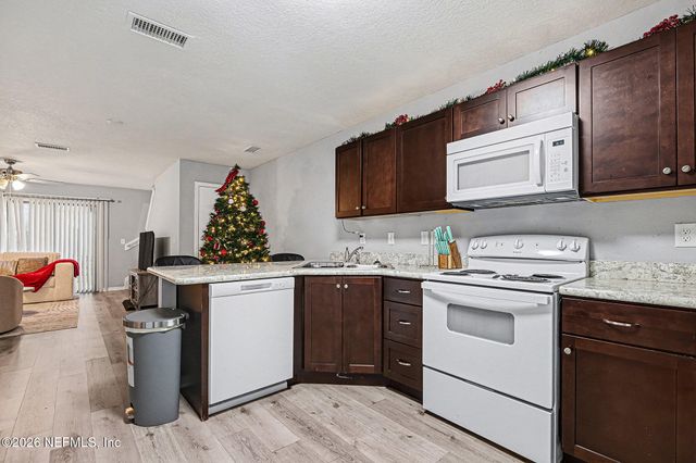 4622 CRIB Court, Jacksonville, FL 32210