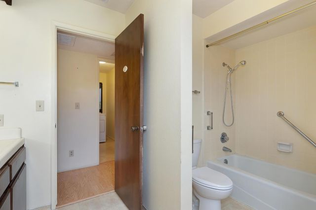 8406 Arbutus Way, Fair Oaks, CA 95628