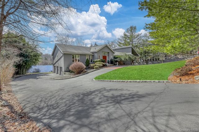 286 S Mountain Road, New City, NY 10956