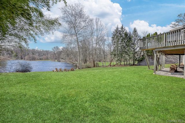 286 S Mountain Road, New City, NY 10956