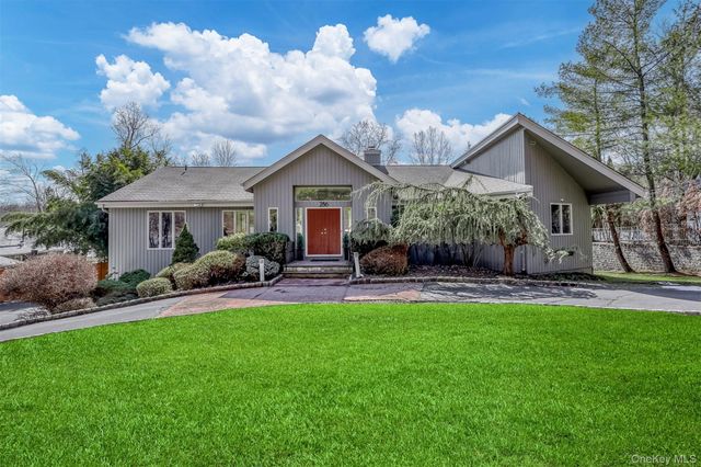 286 S Mountain Road, New City, NY 10956