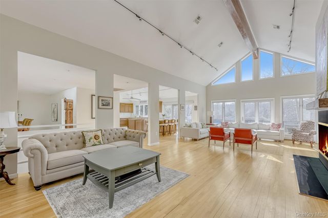 286 S Mountain Road, New City, NY 10956