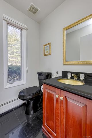 286 S Mountain Road, New City, NY 10956