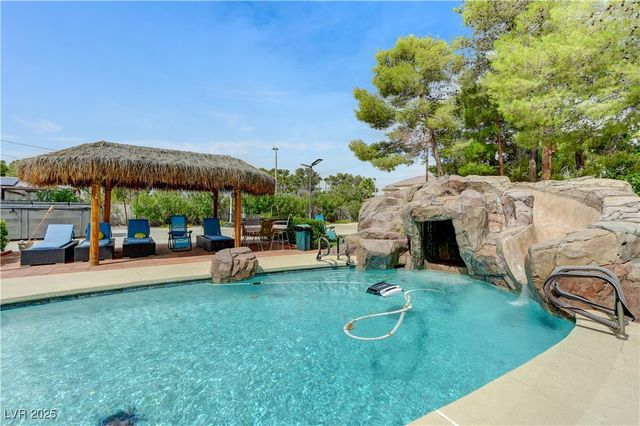 3132 El Camino Road, Las Vegas, NV 89146