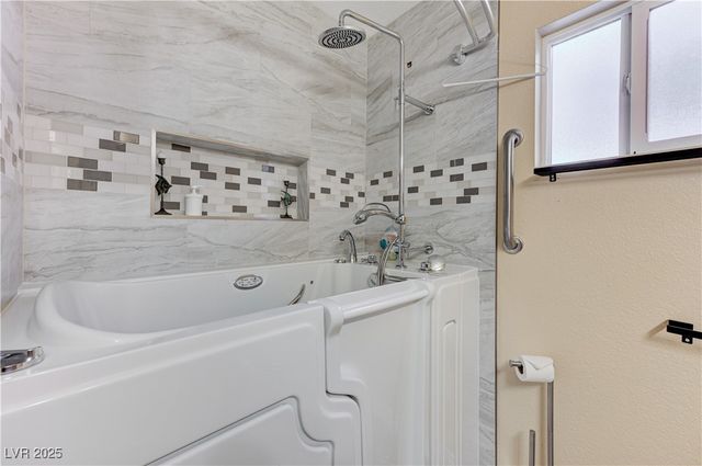 3132 El Camino Road, Las Vegas, NV 89146