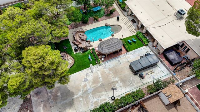 3132 El Camino Road, Las Vegas, NV 89146