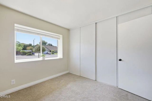 79 E Avenida De Los Arboles, Thousand Oaks, CA 91360