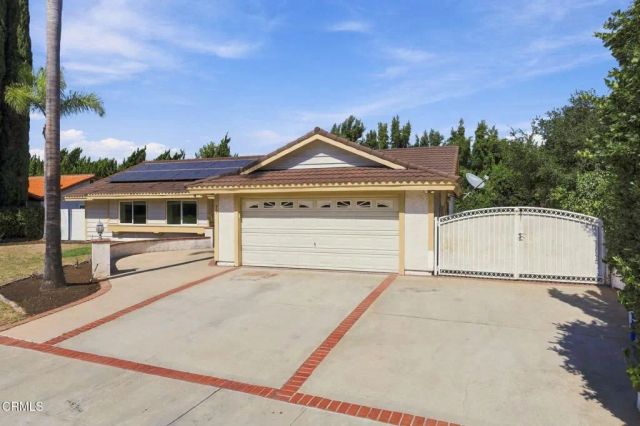 79 E Avenida De Los Arboles, Thousand Oaks, CA 91360