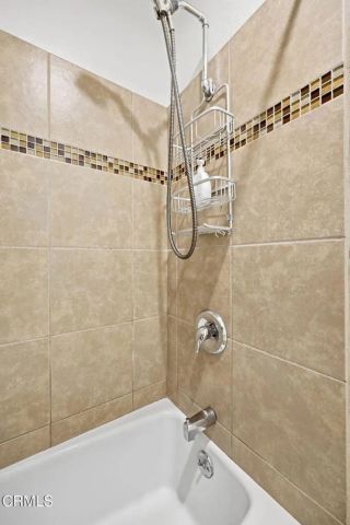 79 E Avenida De Los Arboles, Thousand Oaks, CA 91360