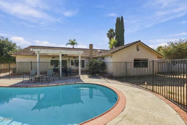 79 E Avenida De Los Arboles, Thousand Oaks, CA 91360