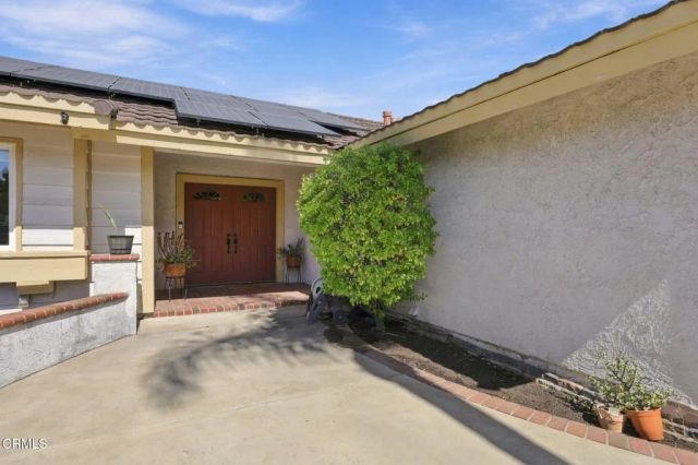 79 E Avenida De Los Arboles, Thousand Oaks, CA 91360