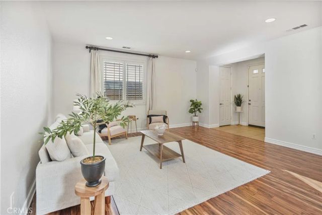 28229 Shirley, Saugus, CA 91350