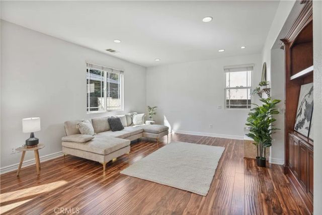 28229 Shirley, Saugus, CA 91350