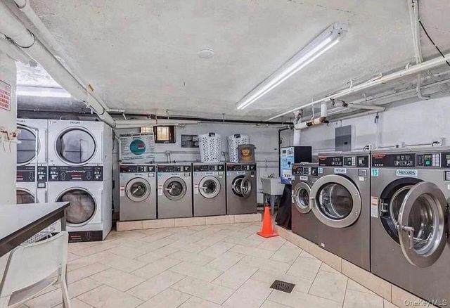 37-21 80th Street 2A, Jackson Heights, NY 11372