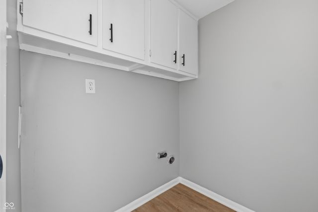 6025 Wingedfoot Court, Indianapolis, IN 46254