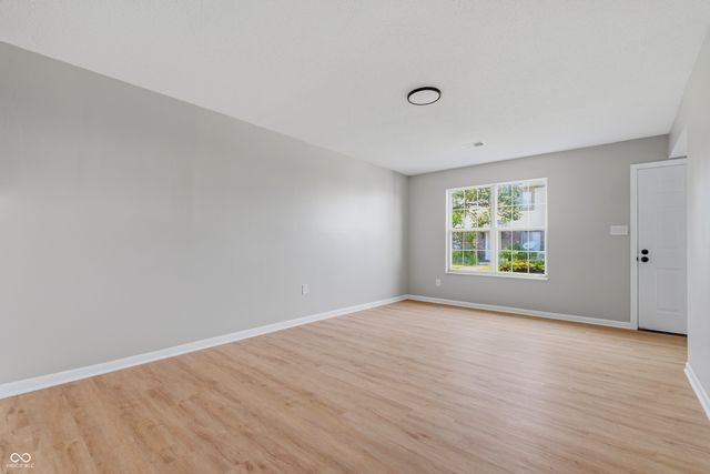 6025 Wingedfoot Court, Indianapolis, IN 46254