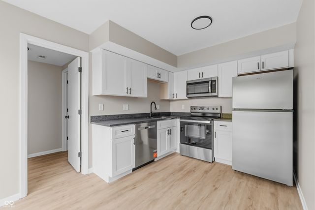 6025 Wingedfoot Court, Indianapolis, IN 46254