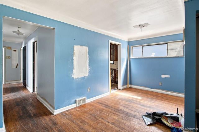 20210 Chapel Street, Detroit, MI 48219