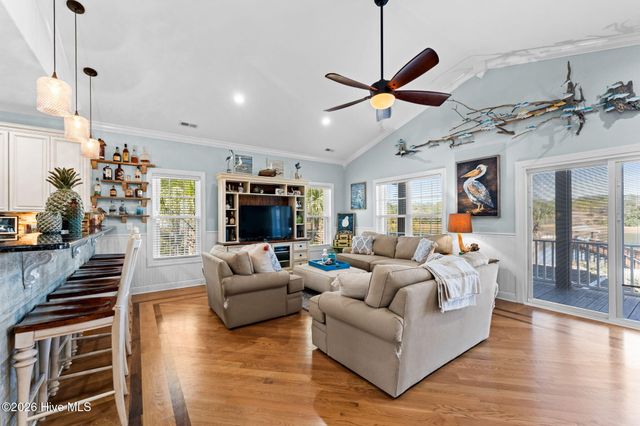 1404 W Yacht Drive, Oak Island, NC 28465