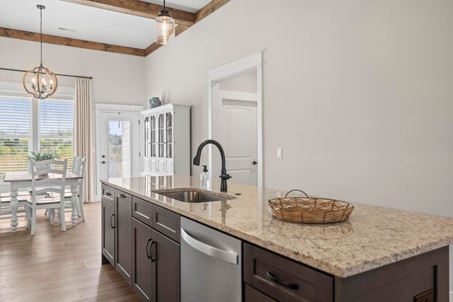 85 Arlington Drive, Chickamauga, GA 30707
