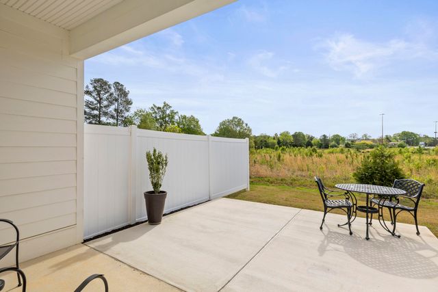 85 Arlington Drive, Chickamauga, GA 30707