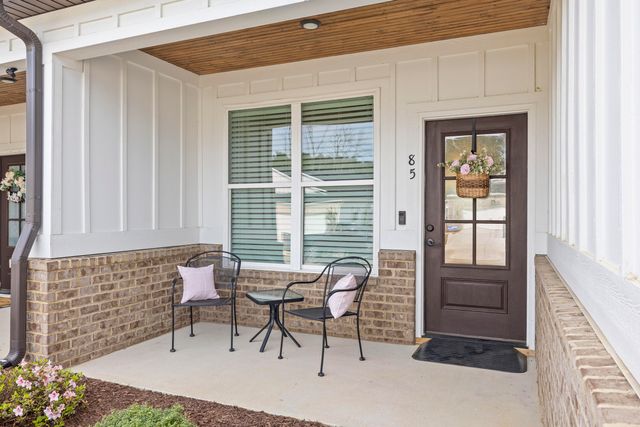 85 Arlington Drive, Chickamauga, GA 30707