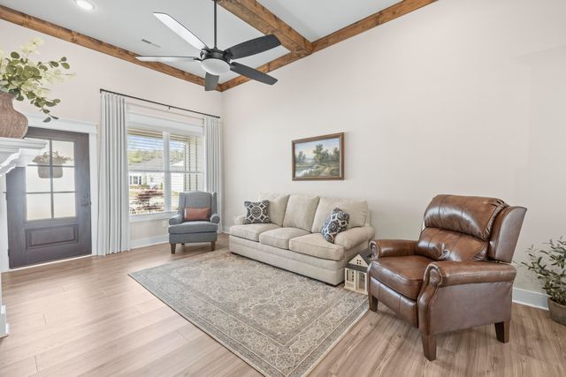 85 Arlington Drive, Chickamauga, GA 30707