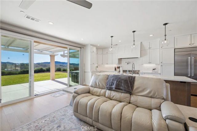 2210 Holly Drive, Paso Robles, CA 93446