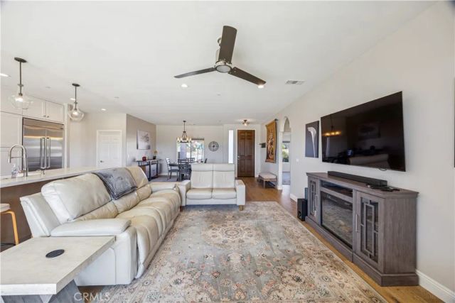 2210 Holly Drive, Paso Robles, CA 93446