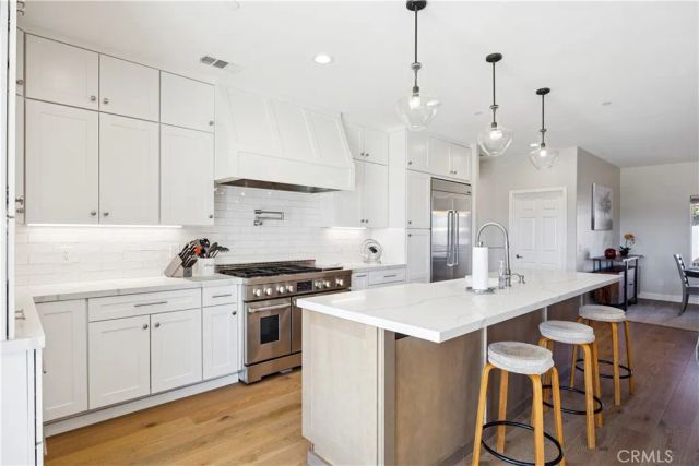 2210 Holly Drive, Paso Robles, CA 93446