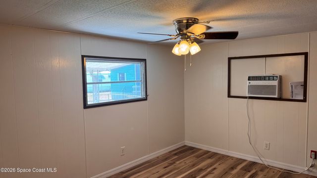 2522 Amberly Road NE, Palm Bay, FL 32905