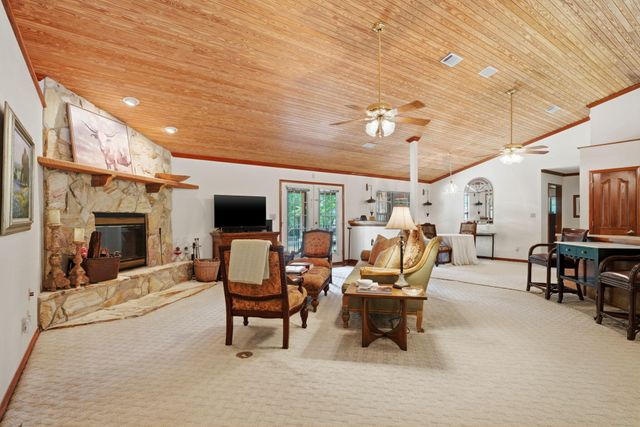 4989 Steamboat Street, Milton, FL 32583