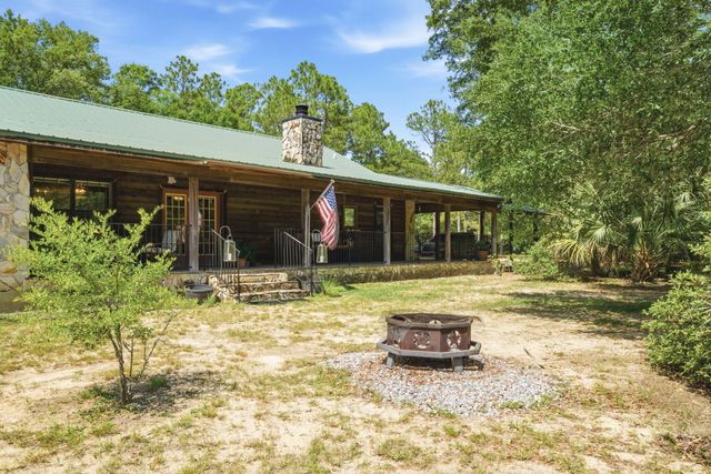 4989 Steamboat Street, Milton, FL 32583