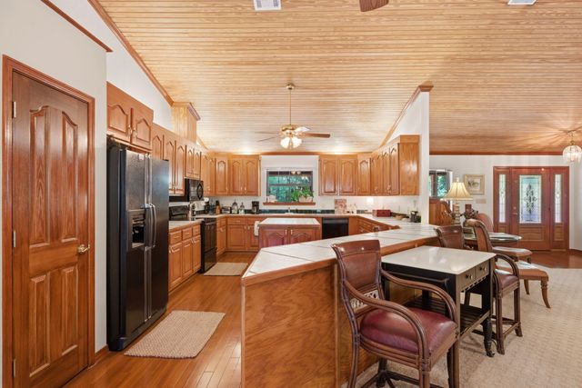 4989 Steamboat Street, Milton, FL 32583