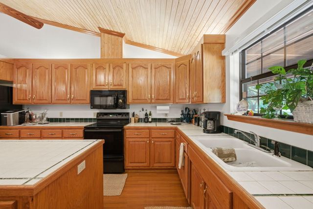 4989 Steamboat Street, Milton, FL 32583