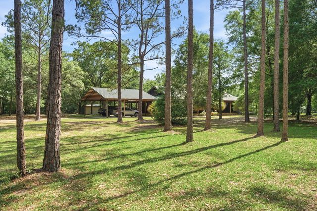 4989 Steamboat Street, Milton, FL 32583