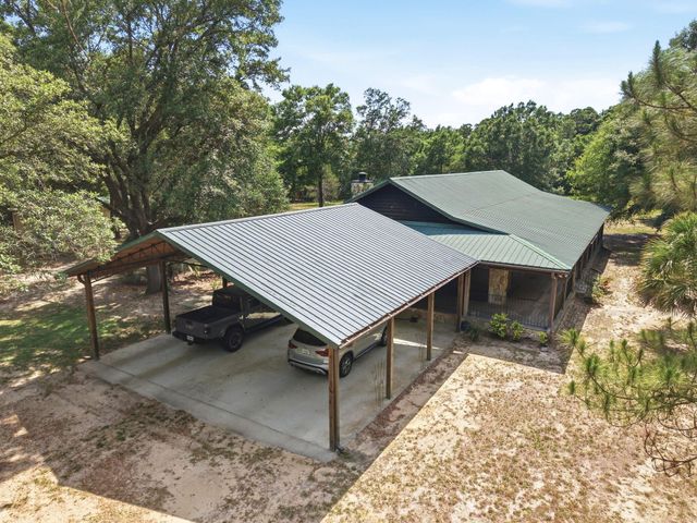 4989 Steamboat Street, Milton, FL 32583