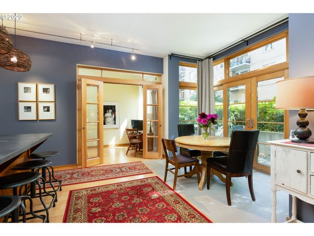 1130 Nw 12TH Ave, Portland, OR 97209