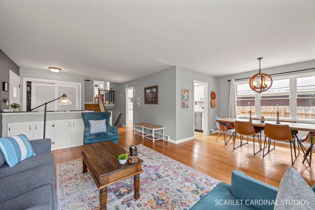 1506 Wakeman Avenue, Wheaton, IL 60187