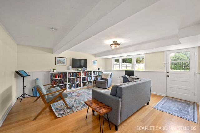 1506 Wakeman Avenue, Wheaton, IL 60187