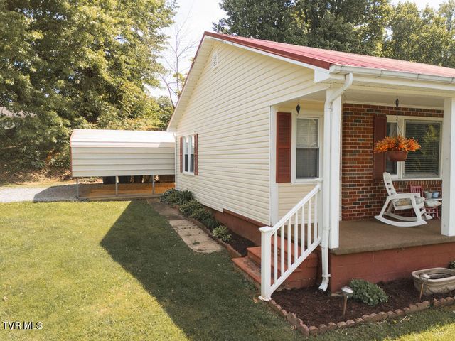 139 Miller Avenue, Johnson City, TN 37601