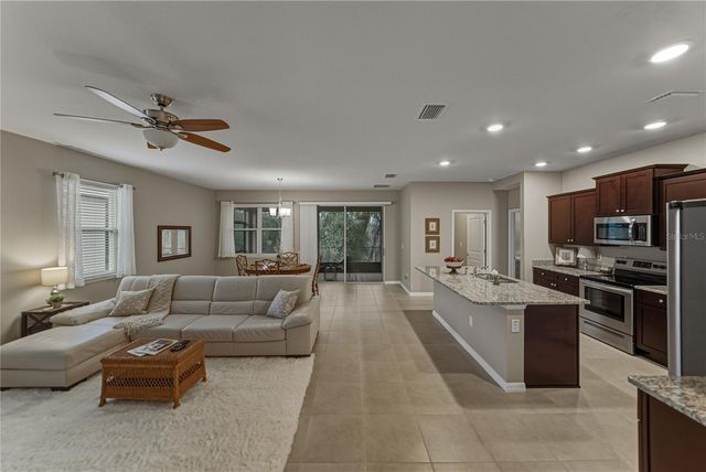 12701 EASTPOINTE DRIVE, Dade City, FL 33525