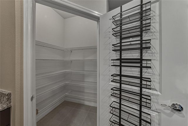 12701 EASTPOINTE DRIVE, Dade City, FL 33525