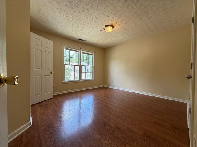 870 Glynn Oaks Drive, Clarkston, GA 30021