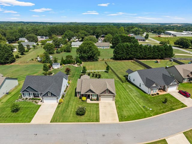 818 Ashton Ridge Road, Inman, SC 29349