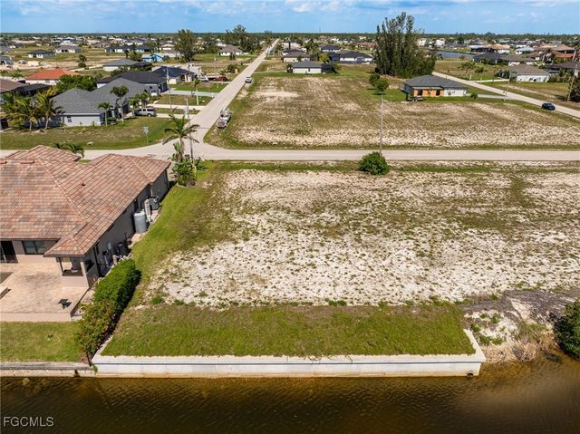 3346 NW 47th AVE, Cape Coral, FL 33993