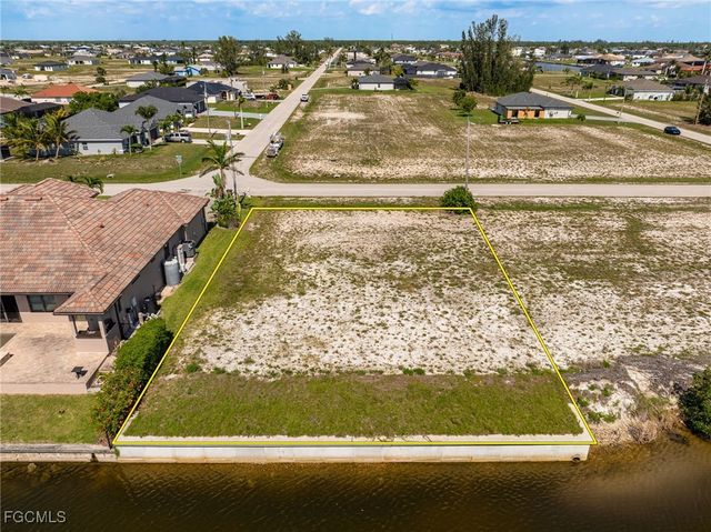 3346 NW 47th AVE, Cape Coral, FL 33993